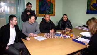 Predata peticija protiv skraćenja radnog vremena kafića