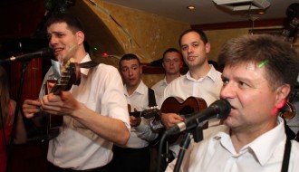 Tamburaški Ansambl Ravnica