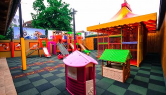 Igralište za decu u bašti Stare picerije