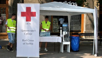 Aktivisti Crvenog krsta "osvežavali" Subotičane
