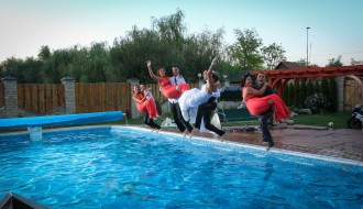 Venčanje: Szanella i Hari