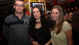 Girls & Maniac - Akustična svirka