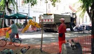 Radovi na rekonstrukciji magistralnog toplovoda u centru grada