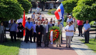 Polaganje venaca na spomenik Žrtvama fašizma