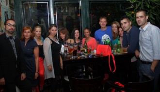 MOONLIGHTING - Akustična svirka