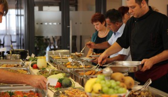 Nedeljni ručak restoran Panorama