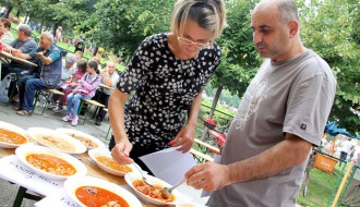 Takmičenje u kuvanju pasulja u kotliću "Pasuljijada 2014"