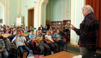 Ljubivoje Ršumović u Gradskoj biblioteci