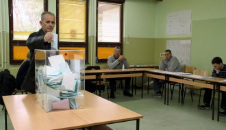 U poseti biralištima tokom izbora za Nacionalne savete