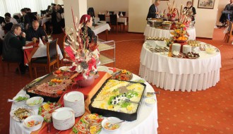 Nedeljni ručak u restoranu Panorama