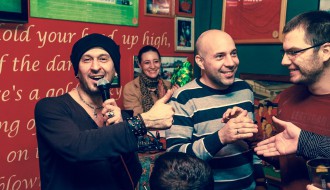 Kviz znanja (voditelj: Lee Man)