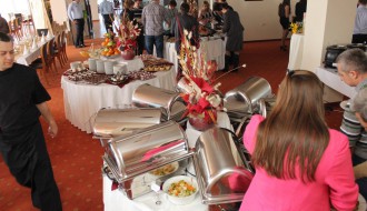 Nedeljni ručak u restoranu Panorama