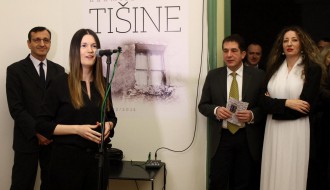 Multimedijalna izložba „Čekanje“