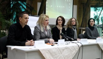 Multimedijalna tribina u okviru projekta „Hoću da znam jer ja biram!“