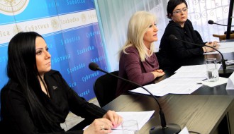 Potpisivanje Ženske platforme za razvoj Srbije 2014-2020