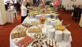 Nedeljni ručak u restoranu Panorama