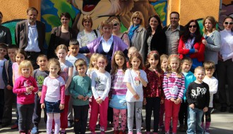 Uređenje prostora vrtića "Veverica"