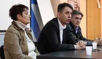 Tribina "Ne damo penzije parazitima"