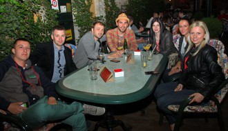 MOONLIGHTING - Akustična Svirka