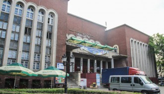 Zgrada Sokolskog doma pre renoviranja