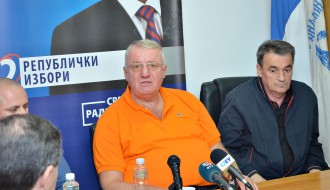 Konferencija za medije dr Vojislava Šešelja (SRS)