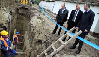 Obilazak radova na izgradnji vodovodne i kanalizacione mreže u Aleksandrovu i na Makovoj sedmici