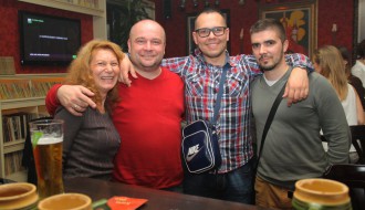 Moonlighting - akustična svirka