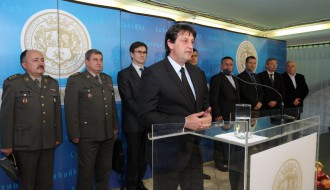 Potpisivanje Ugovora i primopredaji Doma vojske