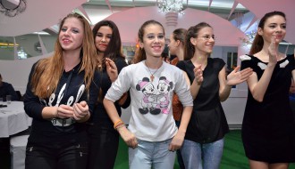 Drugarsko veče folkloraša