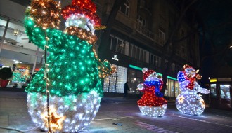 Subotica okićena pred novogodišnje praznike