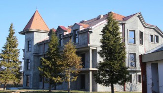 Poseta ministra prosvete Omladinskom naselju