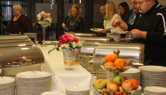 Nedeljni ručak u restoranu Panorama