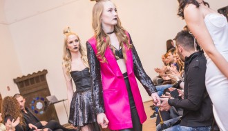 Modna revija "Douleur fatale"