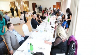 Nedeljni ručak u restoranu Panorama