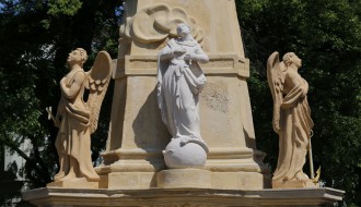 Otkrivanje restauiranog spomenika Svetog trojstva