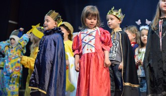 Klincijada 1. dan - Romsko veče, Šumska kraljica, Wer Küsst den Frosch