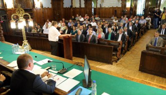 Izbor gradonačelnika i članova Gradskog veća