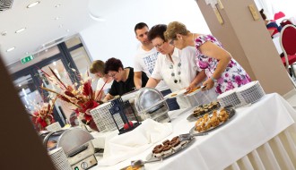 Nedeljni ručak u restoranu Panorama