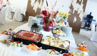 Nedeljni ručak u restoranu Panorama