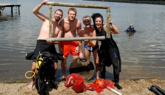 Podvodna ekološka akcija čišćenja jezera u Bačkoj Topoli