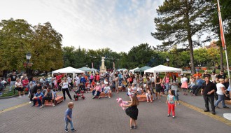 Manifestacija "Izađi mi na teglu"