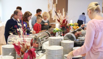 Nedeljni ručak u restoranu Panorama