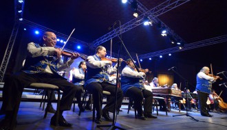 Koncert mađarskog ciganskog simfonijskog orkestar "100 violina" #2