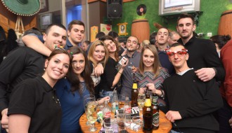 Doček Nove godine u Klubu Dvorištance (#NG2017)