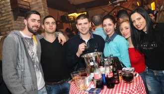 Teodora & Raša sa bendom