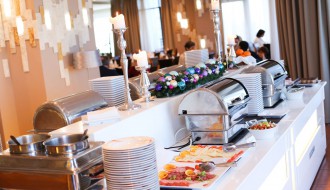 Nedeljni ručak u restoranu Panorama