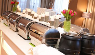 Nedeljni ručak u restoranu Panorama