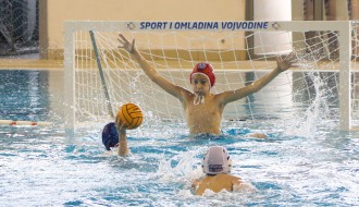 Vaterpolo: Spartak-Prozivka - Segedin (U12, Mađarska liga) i dodela medalja