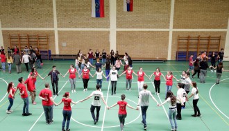 Održana generalna proba maturantskog plesa