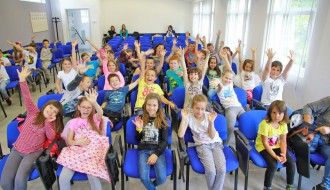 Promocija kreativnog pisanja i zbirke pesama i bajki za decu